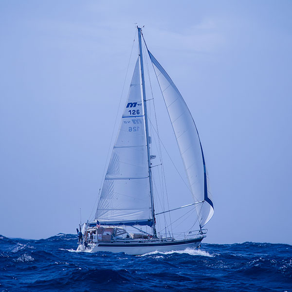 electric-sailing-boat